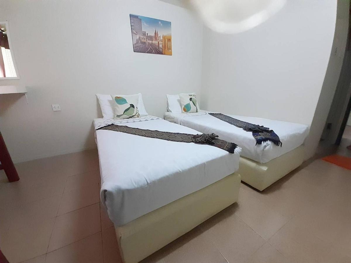 Born Guest House Чиангмай Экстерьер фото