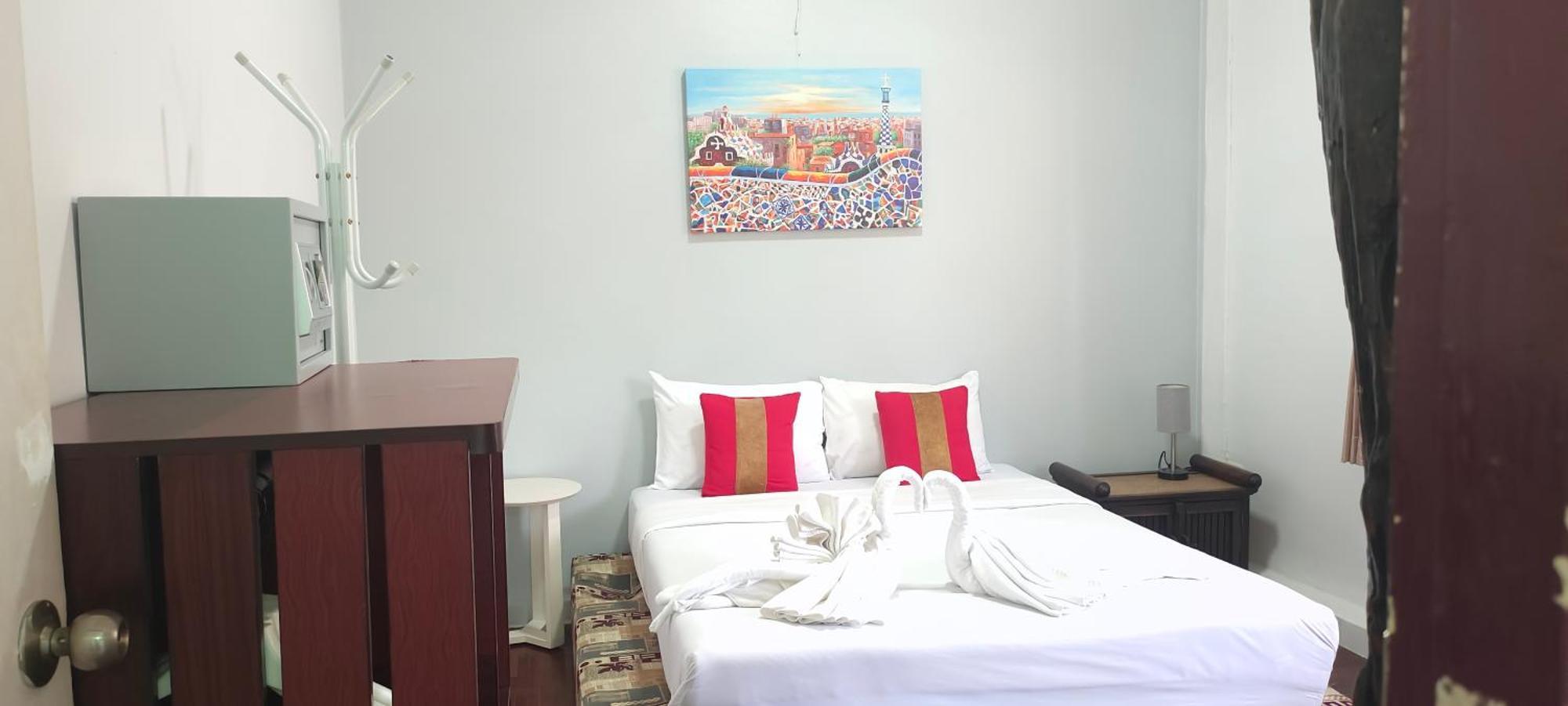 Born Guest House Чиангмай Экстерьер фото
