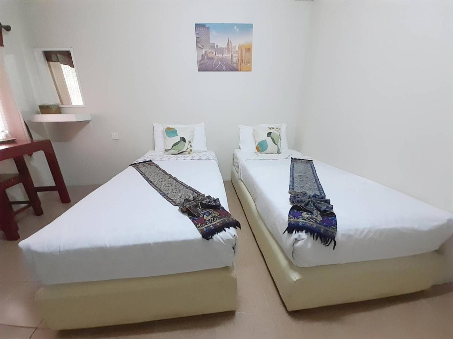 Born Guest House Чиангмай Экстерьер фото